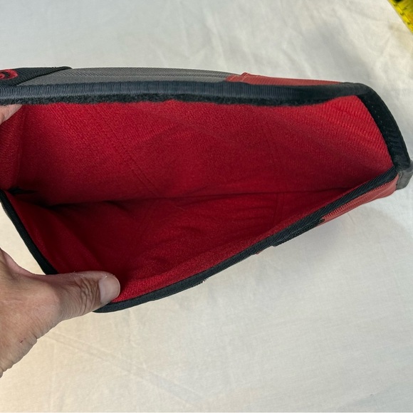 Timbuk2 Padded Tablet Sleeve - Picture 8 of 9